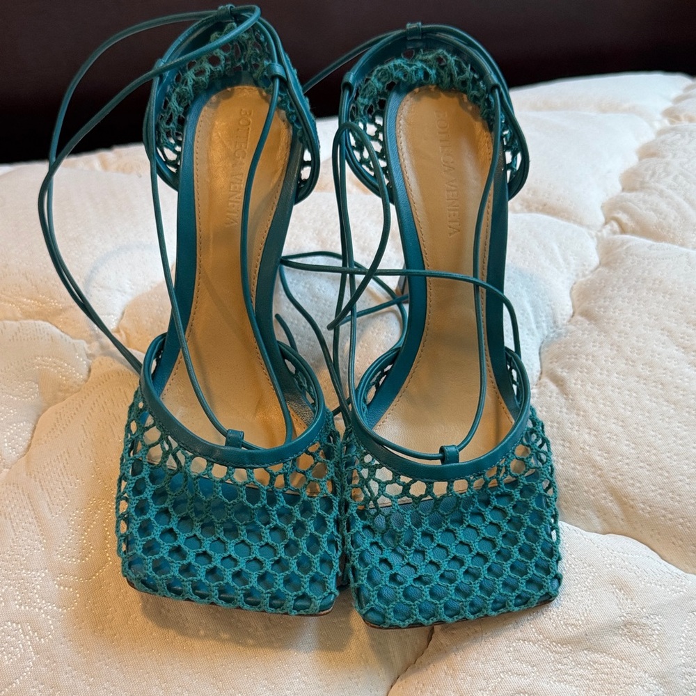 Bottega Veneta Teal Lace-Up Heels